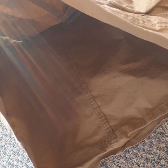 Columbia Khaki Outdoor Skirt SIZE 10 - Picture 2 of 4